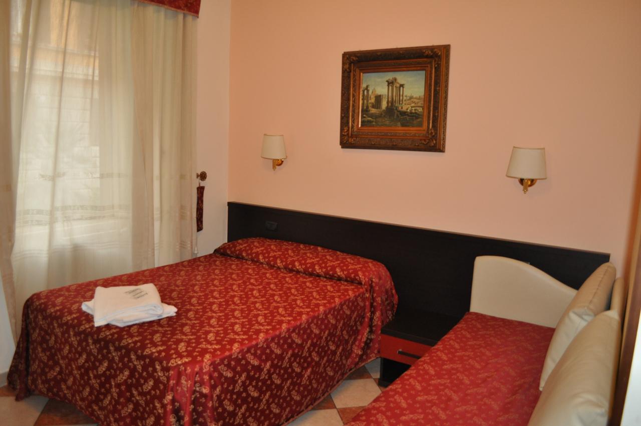 B&B Sergio House Rome Bagian luar foto