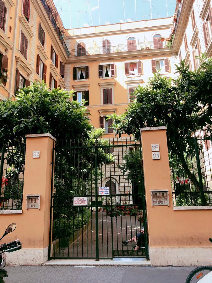 B&B Sergio House Rome Bagian luar foto